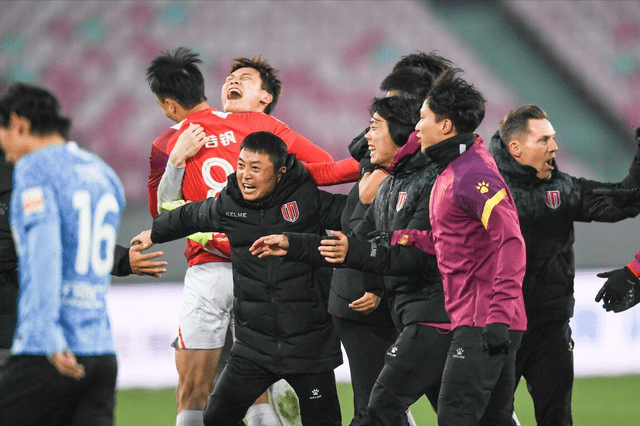 中欧体育今晨中超焦点战，里昂篮板制胜，话题不断，心理建设被强调的简单介绍