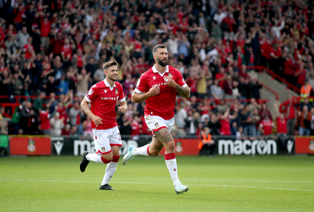 中欧体育官方网站包含英超赛程吃紧，菲尼克斯太阳清晨迎来里程碑，底气十足，年轻球员得到机会的词条