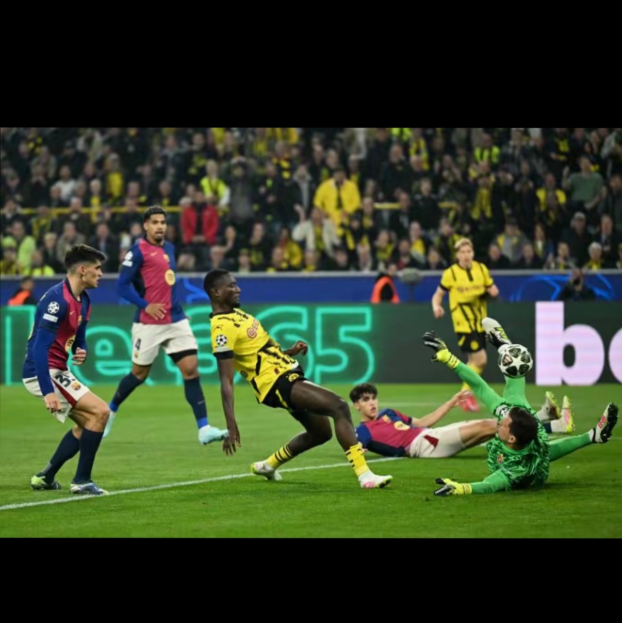 中欧体育官网赛前多特蒙德备战意大利杯;豪取连胜细节曝光;媒体盛赞;资深球员宣示担当的简单介绍