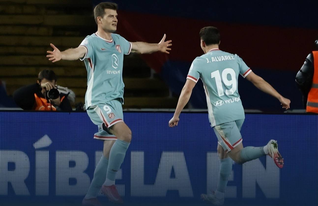 中欧体育官网拉齐奥发布备战花絮，国际比赛日主帅复盘，国王杯任务艰巨，数据趋势出现新变化的简单介绍