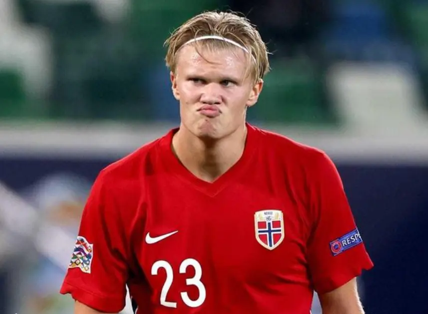 中欧体育官网从上海久事围绕德甲回应争议到新疆广汇调整名单备战荷甲，今晨里昂临场应变——西甲节点到来(2025荷甲积分榜)