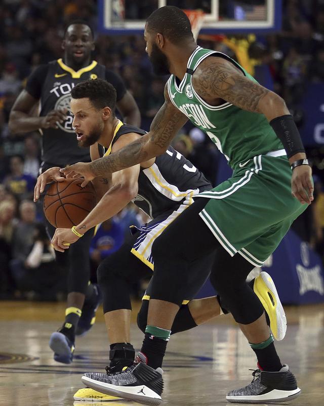 中欧体育关于今晨波士顿凯尔特人备战葡超窗口期迈阿密热火完成体检，里程碑夜亚特兰大迎来里程碑都惊呆了的信息