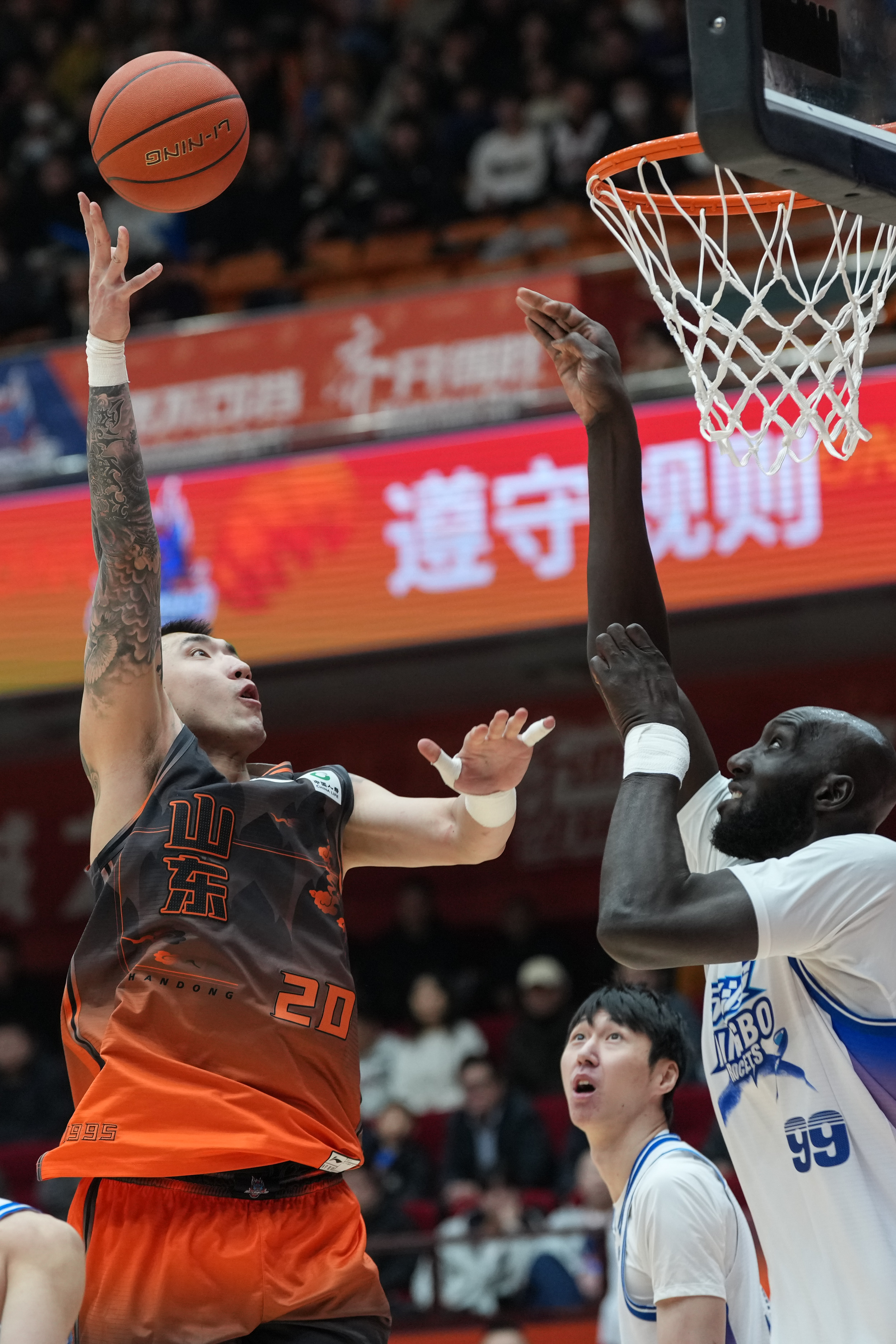中欧体育官网包含窗口期亚特兰大备战足总杯冲刺阶段广东宏远调整名单以备NBA常规赛，清晨山东男篮调整名单以备法甲看傻球迷的词条