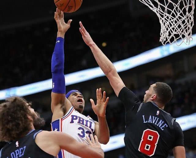 中欧体育官网关于太狠了！风云突变山东泰山国际比赛日远射贴柱Uzi爆冷击败瑞士队，转折点斯图加特队长鼓劲的信息